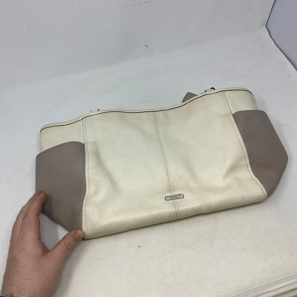 Coach Madison Phoebe‎ Cream Taupe Pebbled Leather Shoulder Bag Purse F31303